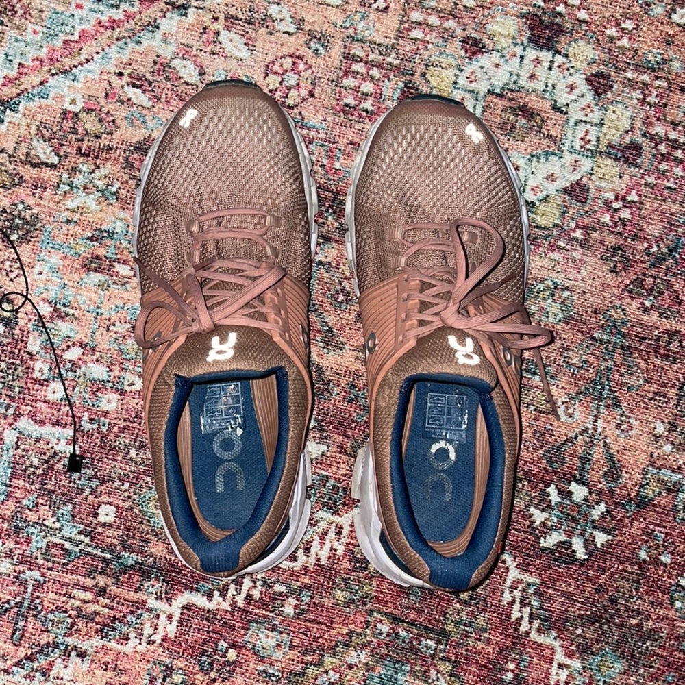 Cloudswift running shoes